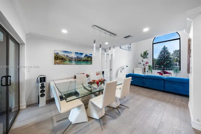 $1,350,000 | 13840 Chatham Place, Davie, FL 33325