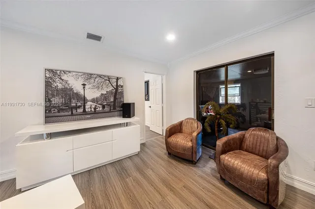 $1,350,000 | 13840 Chatham Place, Davie, FL 33325