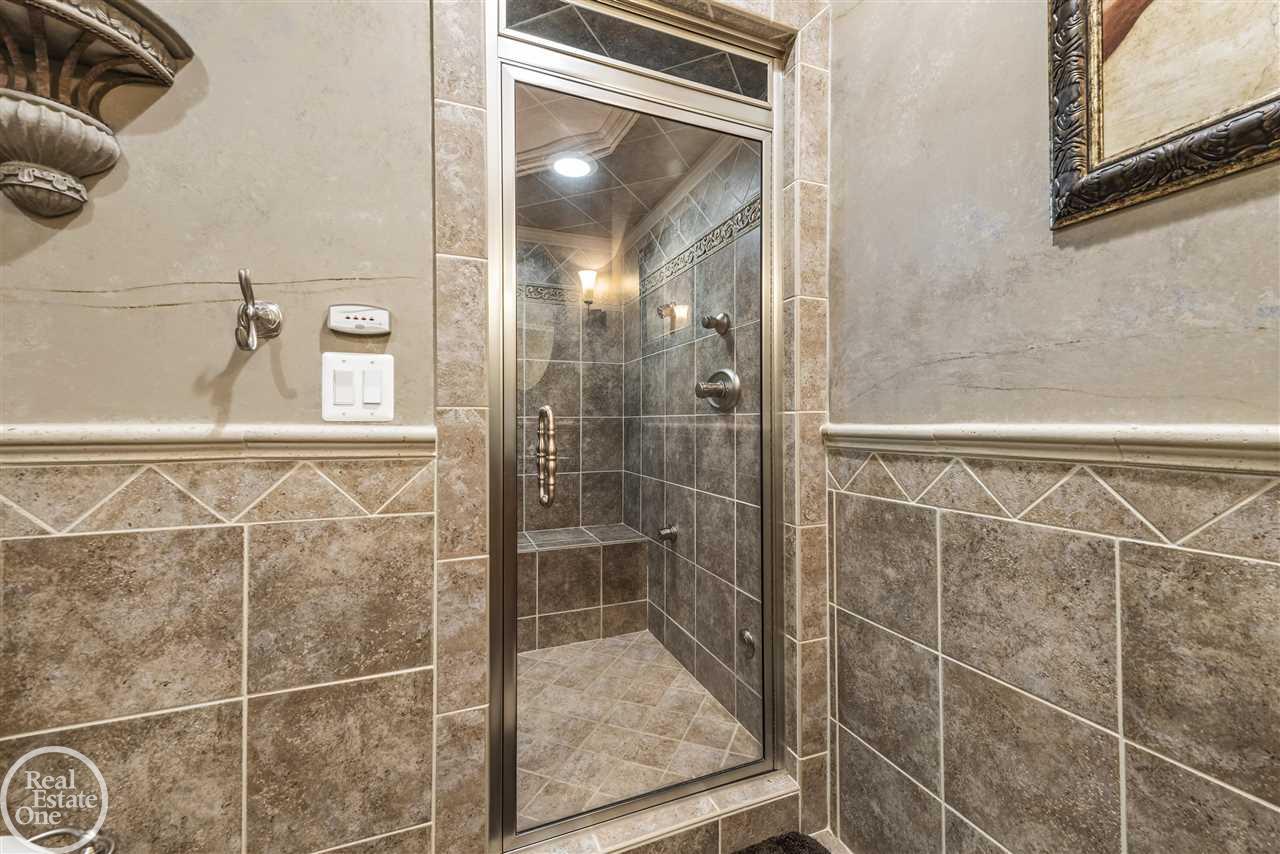 71227 Cedar Bend Lane, Unit 2 Romeo, MI 48065 - Photo 66 of 98 50071178-65.JPG