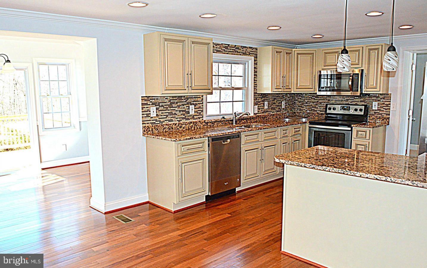 8717 Windsor Mill Road Windsor Mill, MD 21244 - Photo 4 of 7