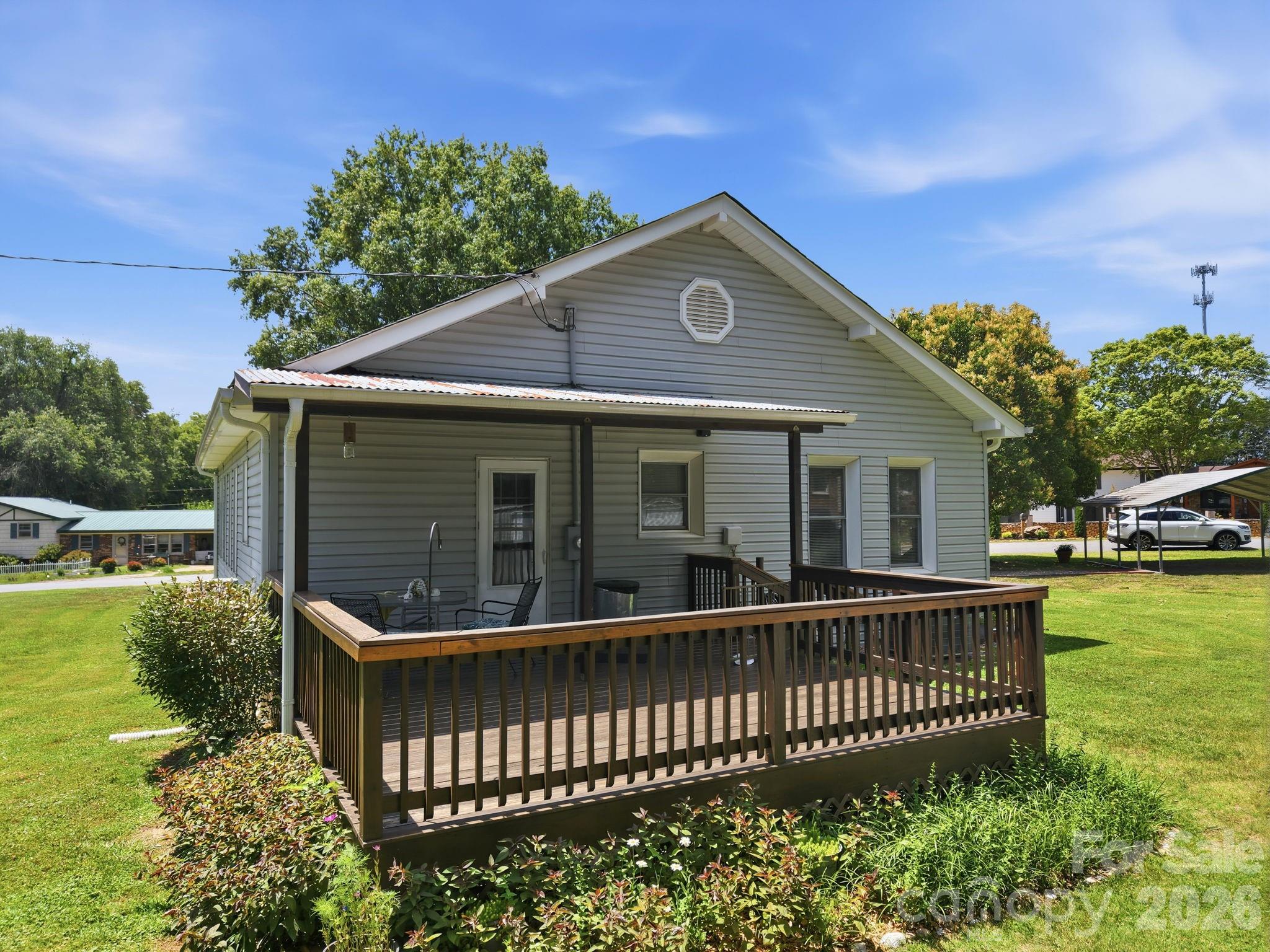 144 East Park Road Ellenboro, NC 28040 - Photo 3 of 20