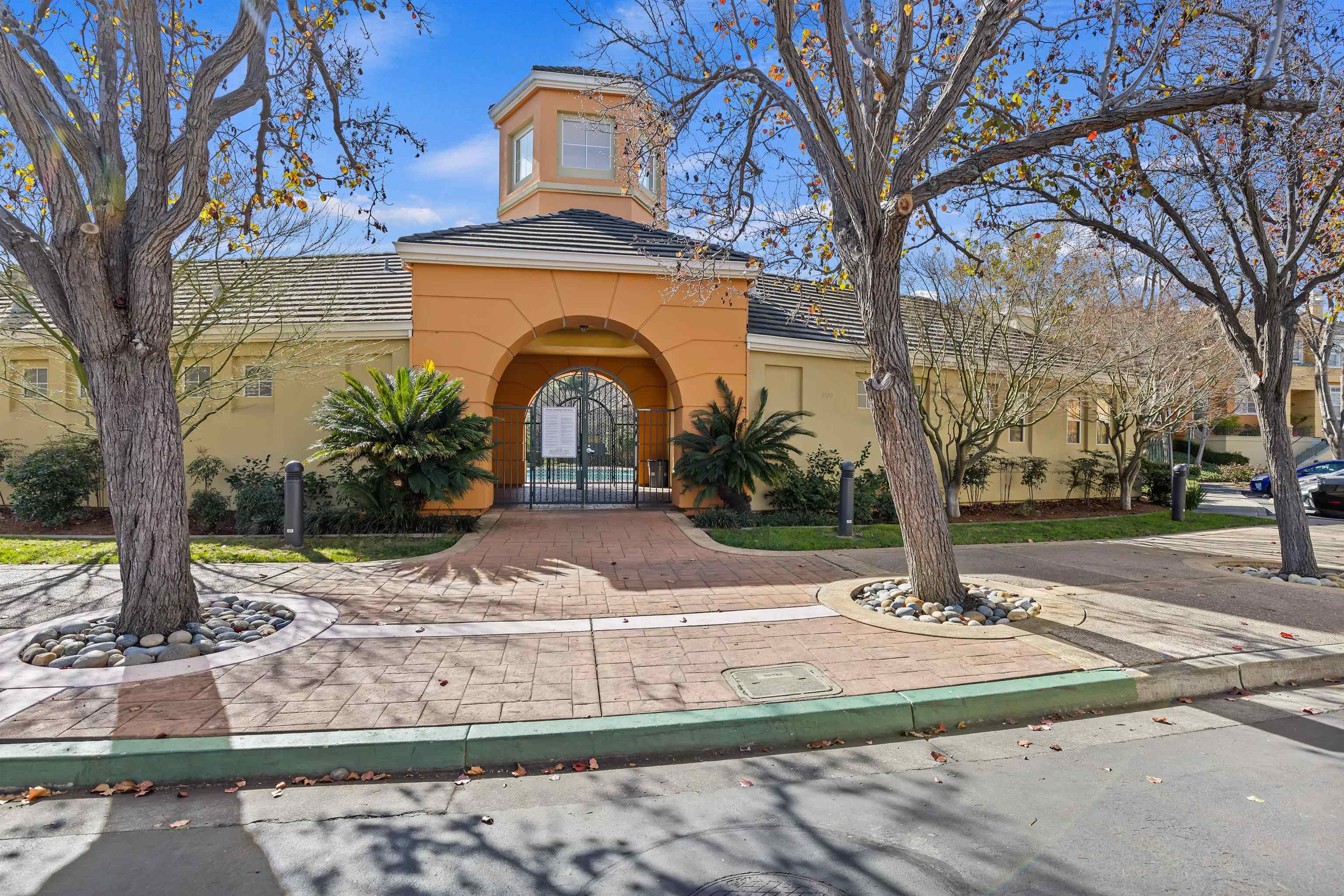 3567 Dayton Common Fremont, CA 94538 - Photo 26 of 29 a front view of a house with garden