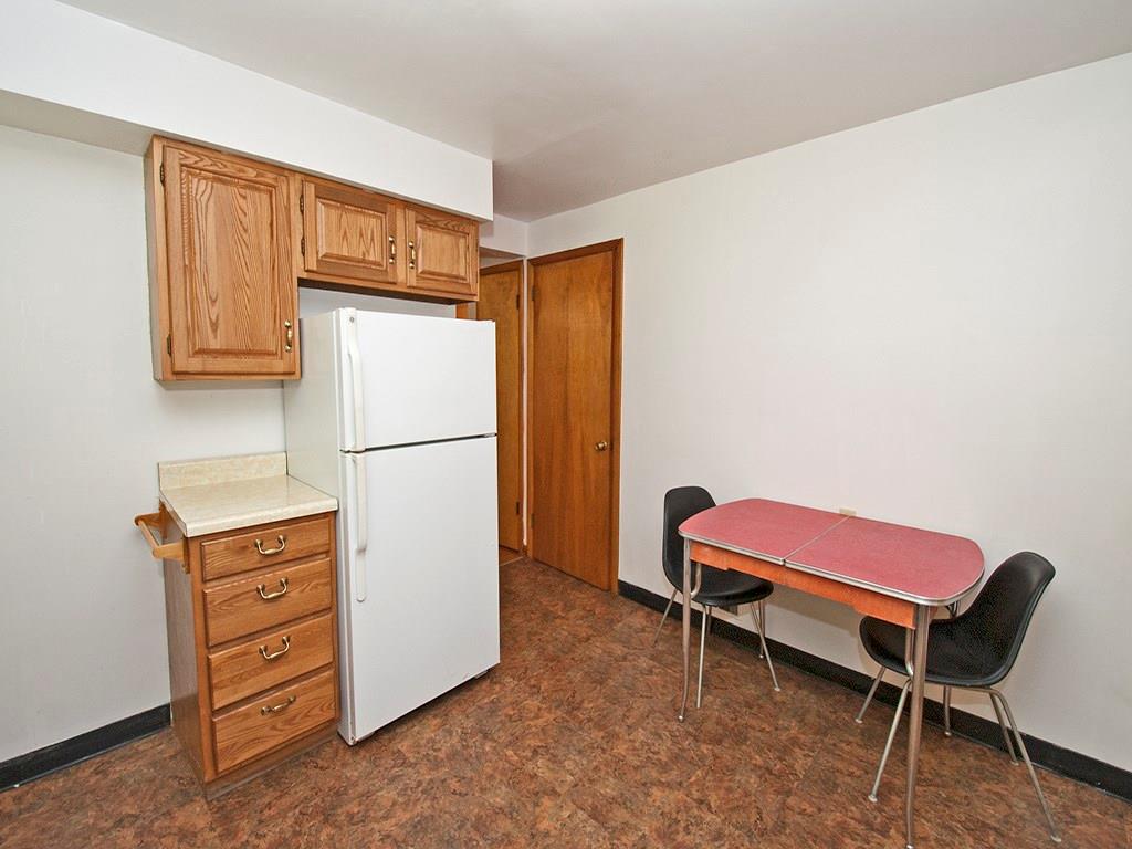 548 North Lewis Run Road Pleasant Hills, PA 15122 - Photo 15 of 24 Gallery Image 15