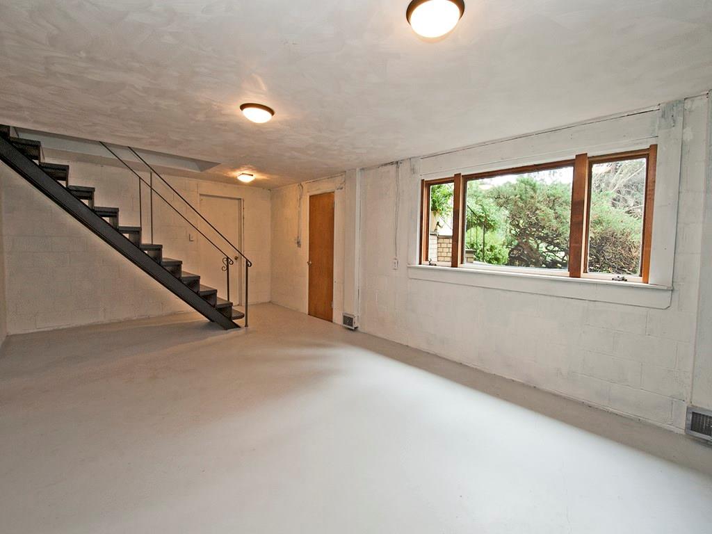 548 North Lewis Run Road Pleasant Hills, PA 15122 - Photo 20 of 24 Gallery Image 20