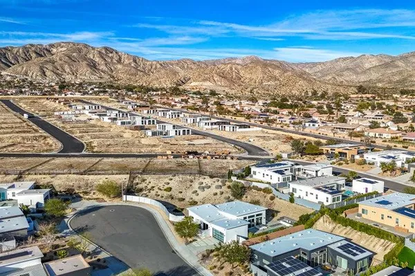 $569,900 | 13910 Valley View Court, Desert Hot Springs, CA 92240