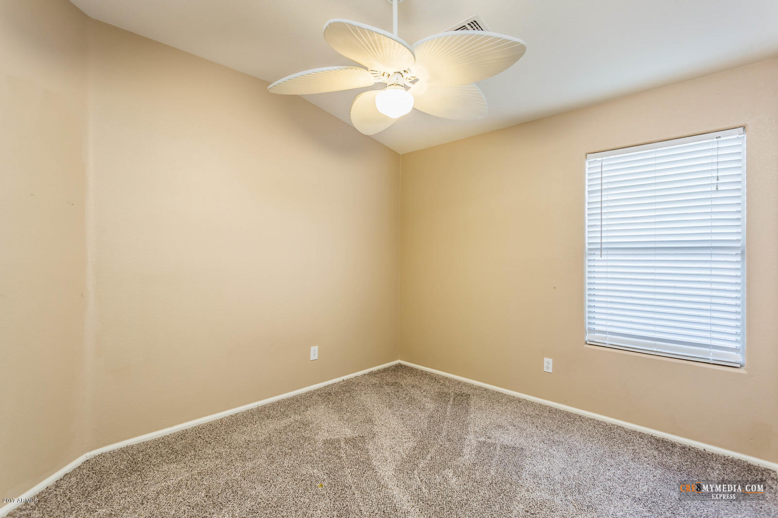 42659 West Venture Road Maricopa, AZ 85138 - Photo 19 of 29 19_Cre8MyMediacom-19_mls