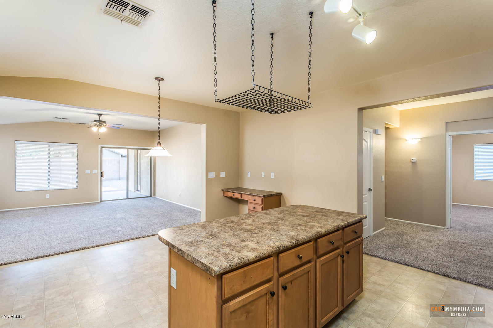42659 West Venture Road Maricopa, AZ 85138 - Photo 8 of 29 08_Cre8MyMediacom-08_mls
