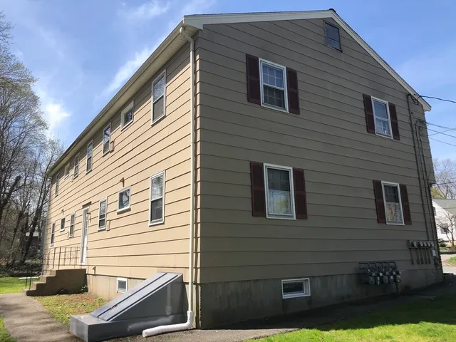 $2,100 | 30 South Street, Unit D, North Attleboro, MA 02760