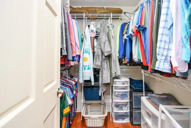 $479,900 | 544 Nicole Lane, Wrightstown, WI 54180