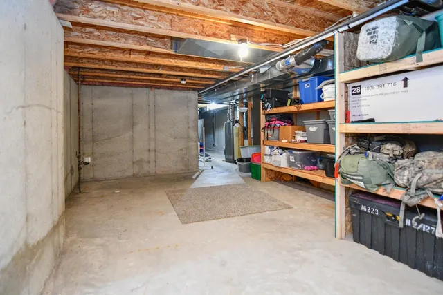 $479,900 | 544 Nicole Lane, Wrightstown, WI 54180