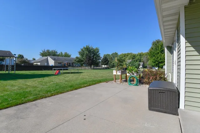 $479,900 | 544 Nicole Lane, Wrightstown, WI 54180