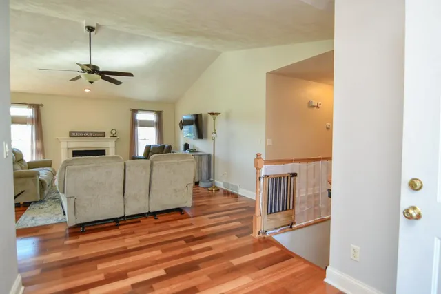 $479,900 | 544 Nicole Lane, Wrightstown, WI 54180