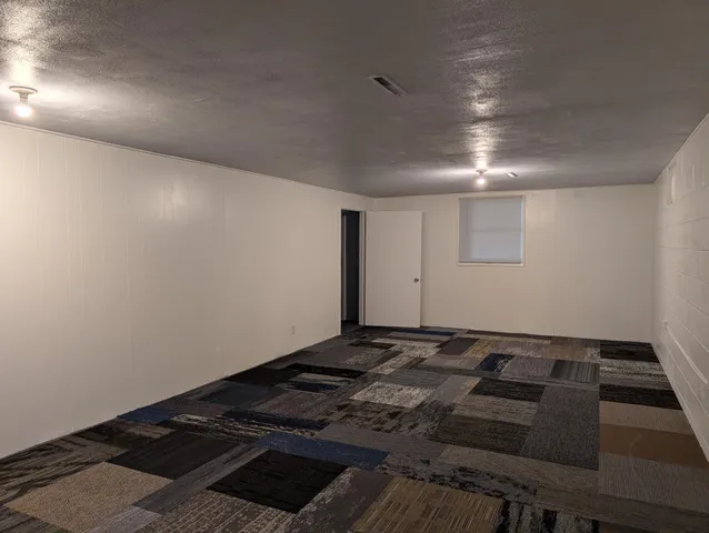 $179,900 | 121 West Rowena Street, Ivanhoe, MN 56142