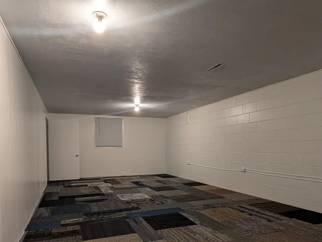 $179,900 | 121 West Rowena Street, Ivanhoe, MN 56142