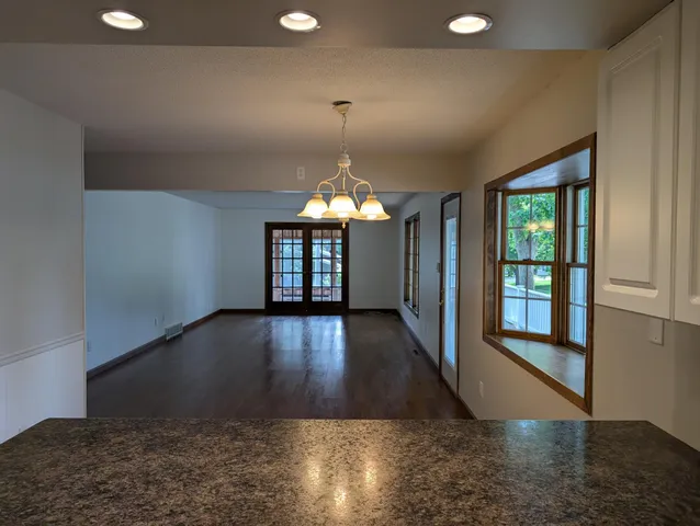 $179,900 | 121 West Rowena Street, Ivanhoe, MN 56142