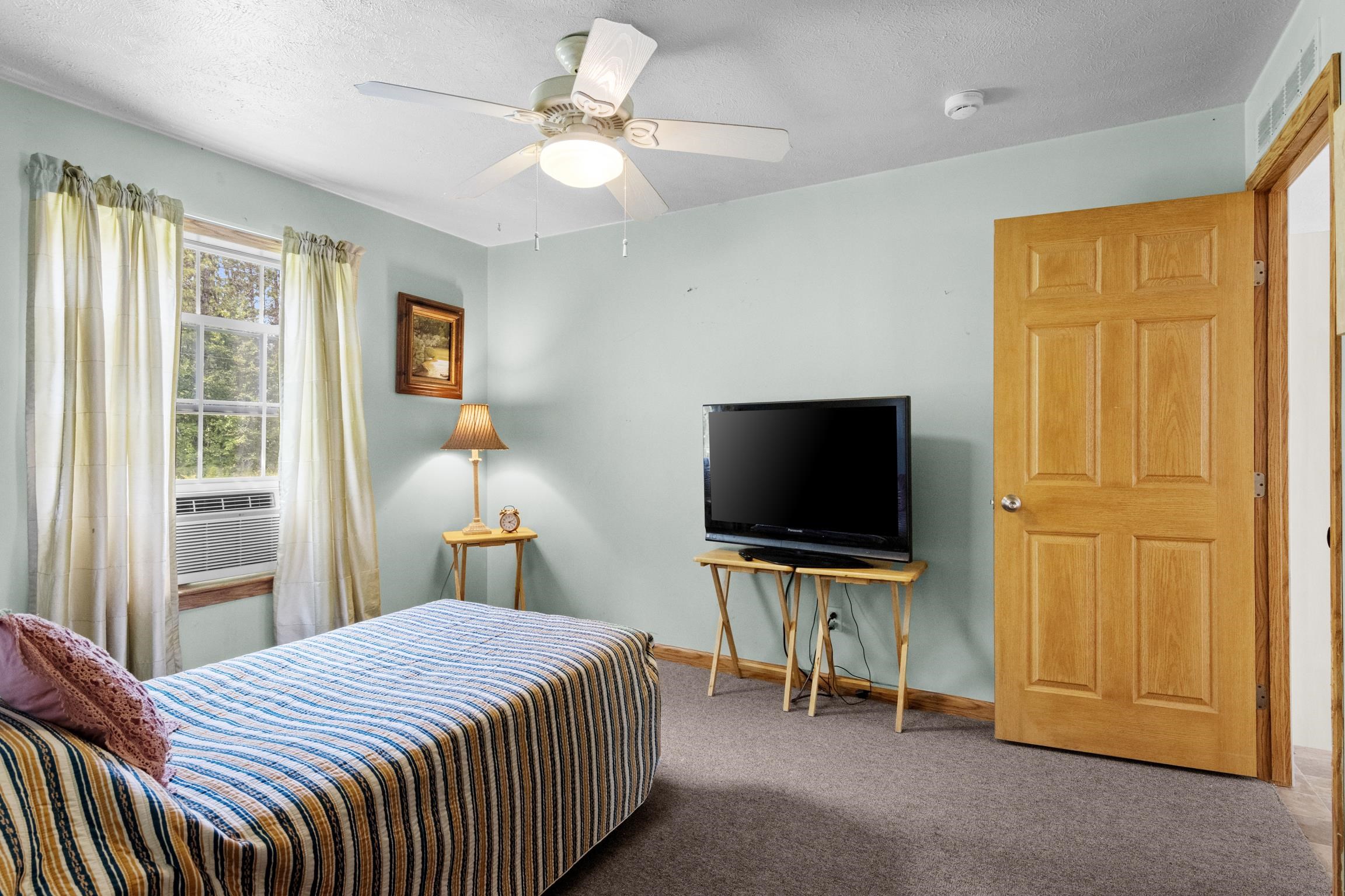 1862 West 16 Road Mesick, MI 49668 - Photo 34 of 49 1937519-caa388bb-f94d-4476-a4c7-345e4594e9bb.JPG