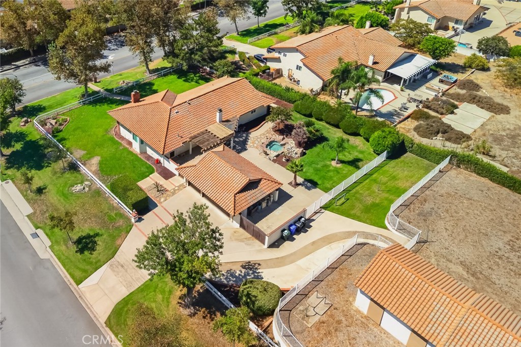 11028 Wilson Avenue Rancho Cucamonga, CA 91737 - Photo 4 of 29 Gallery Image 4