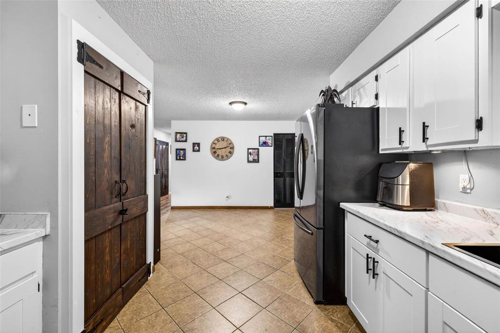 37314 Tucker Road Zephyrhills, FL 33541 - Photo 12 of 48