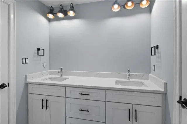 $2,779,900 | 20 Shuttleworth, Dedham, MA 02026