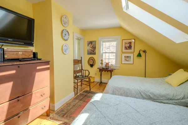 $1,150,000 | 4 Kaler Road, Belfast, ME 04915
