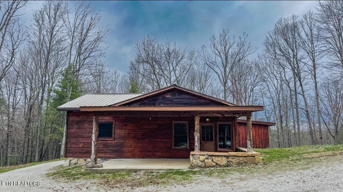495 Bear Hollow Road Oneida, TN 37841 - Photo 5 of 60 IMG_2076