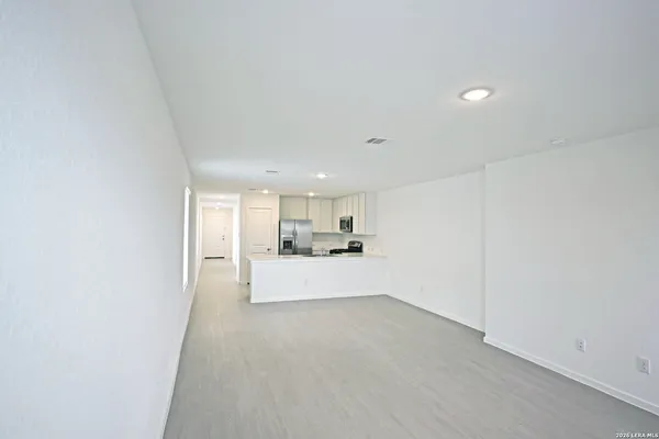 $1,450 | 14609 Mudstone Place, Elmendorf, TX 78112