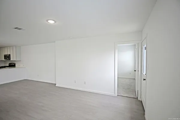 $1,450 | 14609 Mudstone Place, Elmendorf, TX 78112