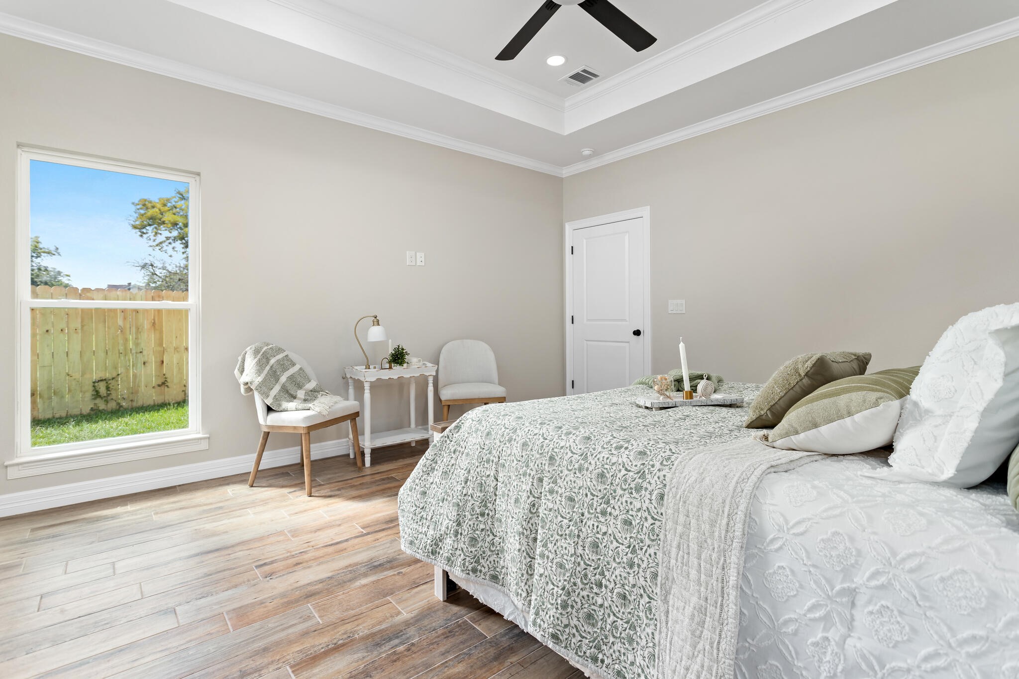 1813 Ordway Street Port Neches, TX 77651 - Photo 16 of 32 a bedroom with a bed and a window