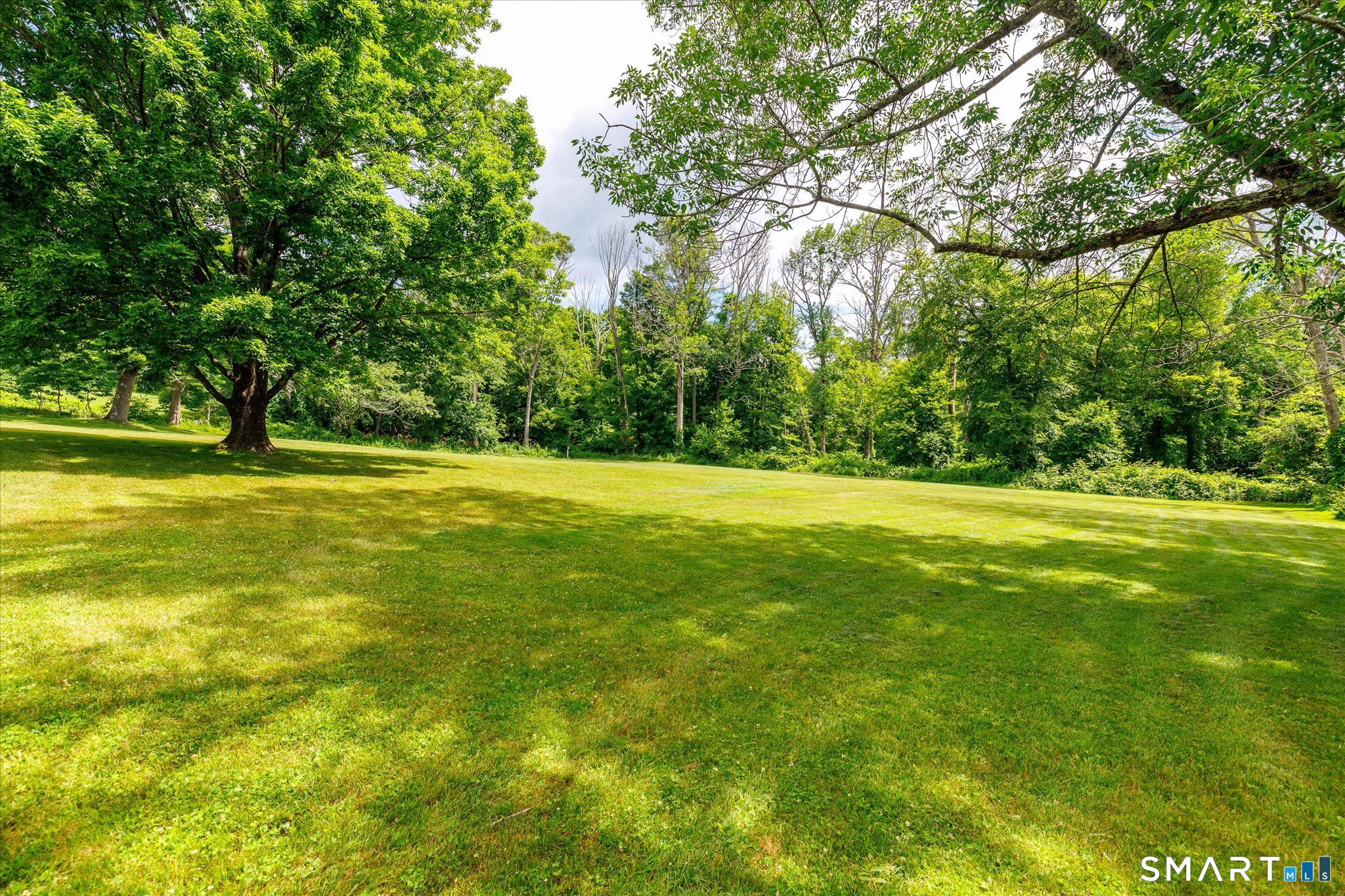 589 Brayman Hollow Road Pomfret, CT 06259 - Photo 12 of 40