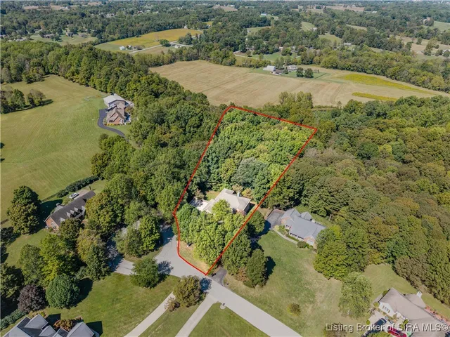 $625,000 | 5034 Bent Creek Drive, Floyds Knobs, IN 47119