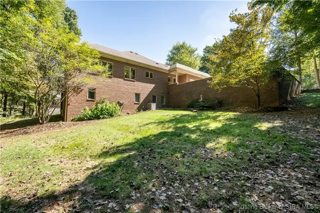 $625,000 | 5034 Bent Creek Drive, Floyds Knobs, IN 47119