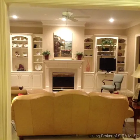 $625,000 | 5034 Bent Creek Drive, Floyds Knobs, IN 47119