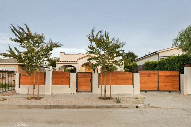 $1,625,000 | 2334 Glover Place, Los Angeles, CA 90031