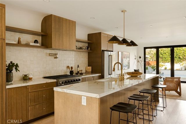 $1,625,000 | 2334 Glover Place, Los Angeles, CA 90031