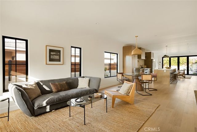 $1,625,000 | 2334 Glover Place, Los Angeles, CA 90031