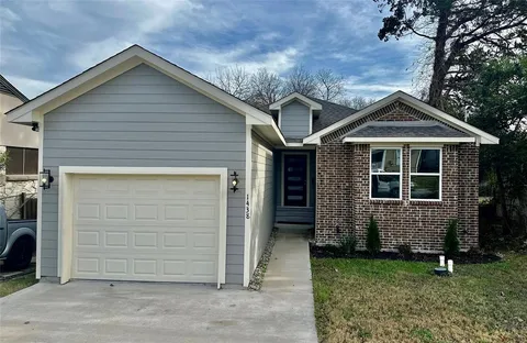 $305,000 | 1438 East Waco Avenue, Dallas, TX 75216