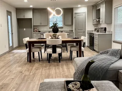 $305,000 | 1438 East Waco Avenue, Dallas, TX 75216