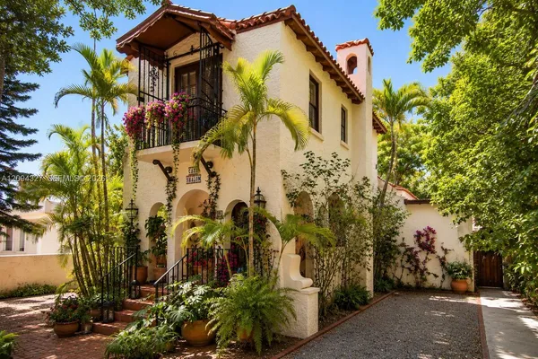$1,257,870 | 1621 Southwest 11th Street, Miami, FL 33135