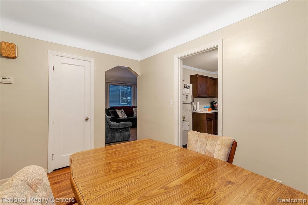 2824 Crooks Road Royal Oak, MI 48073 - Photo 12 of 31