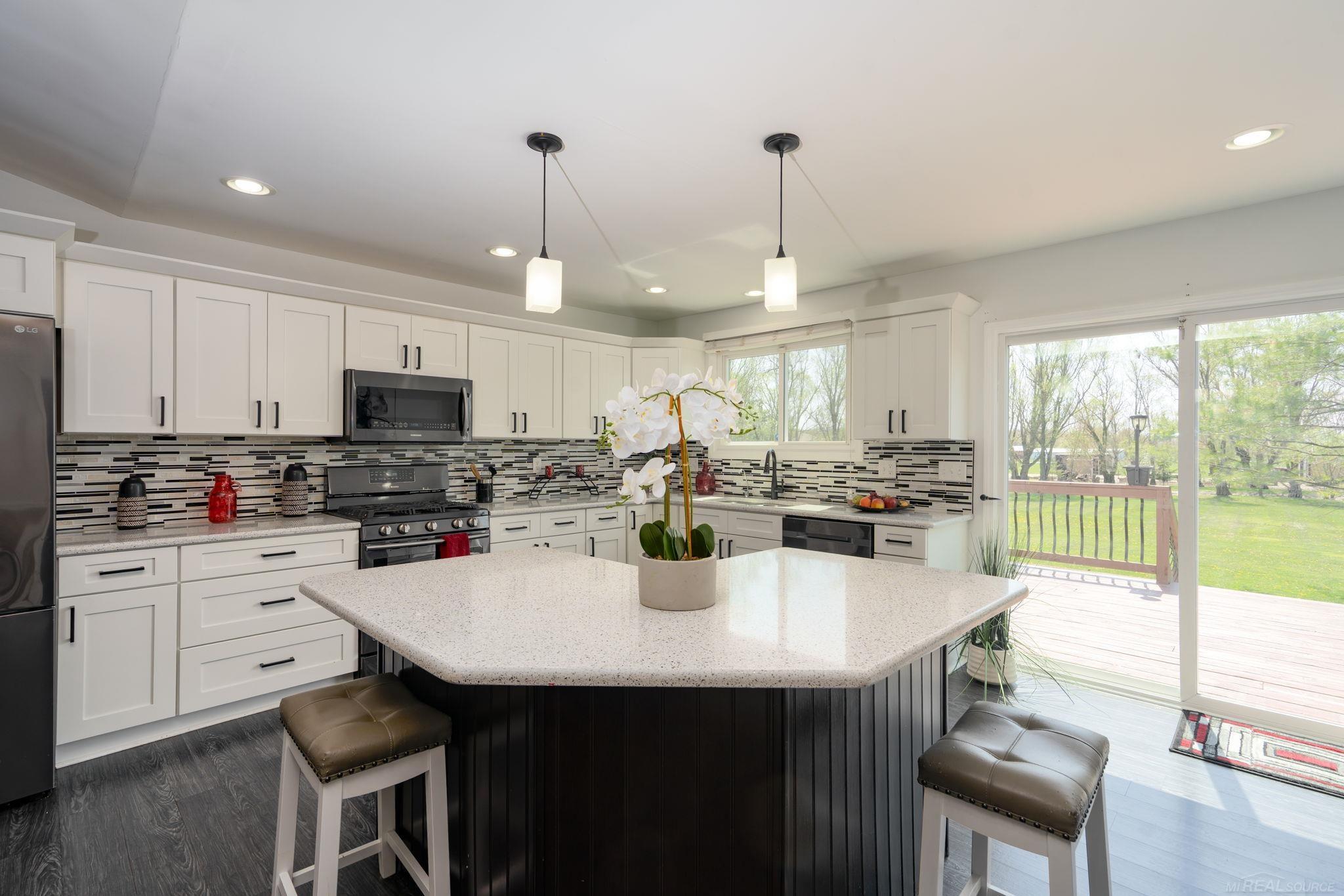 27780 Pratt Road Richmond, MI 48062 - Photo 20 of 47