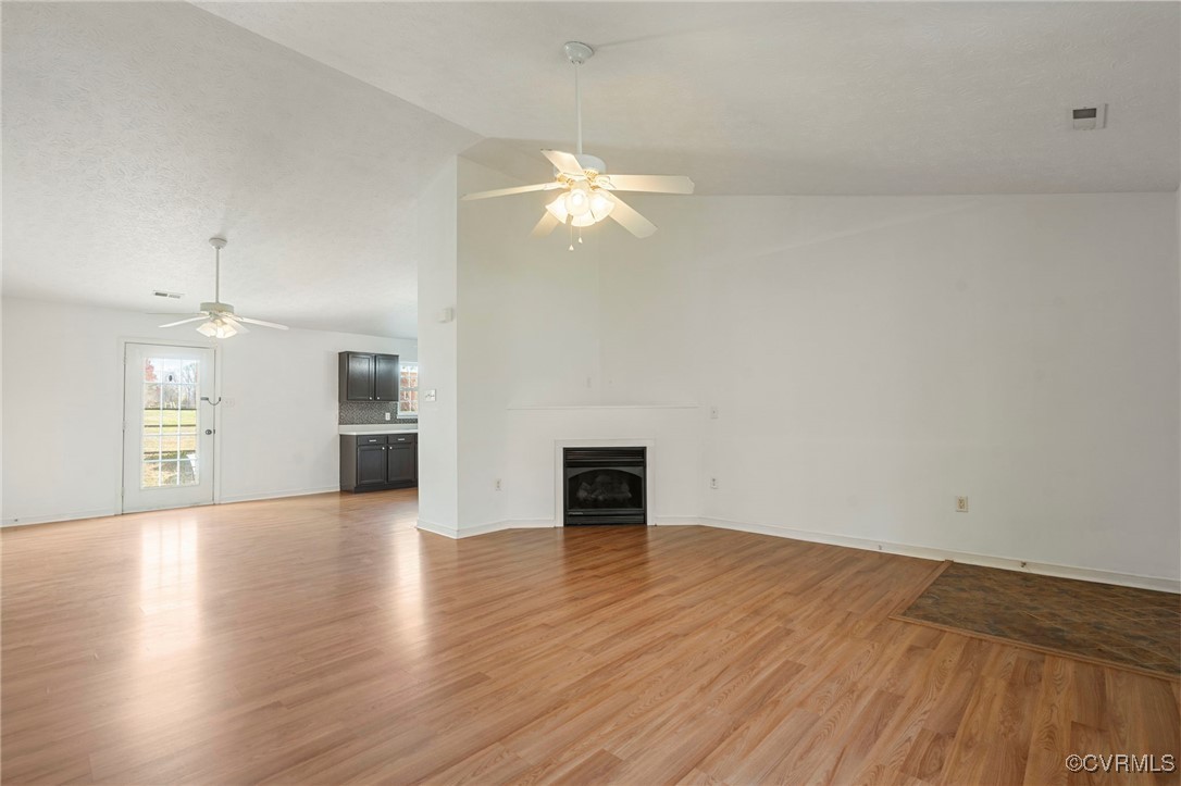 3230 Meadow Road Sandston, VA 23150 - Photo 5 of 30 Gallery Image 5