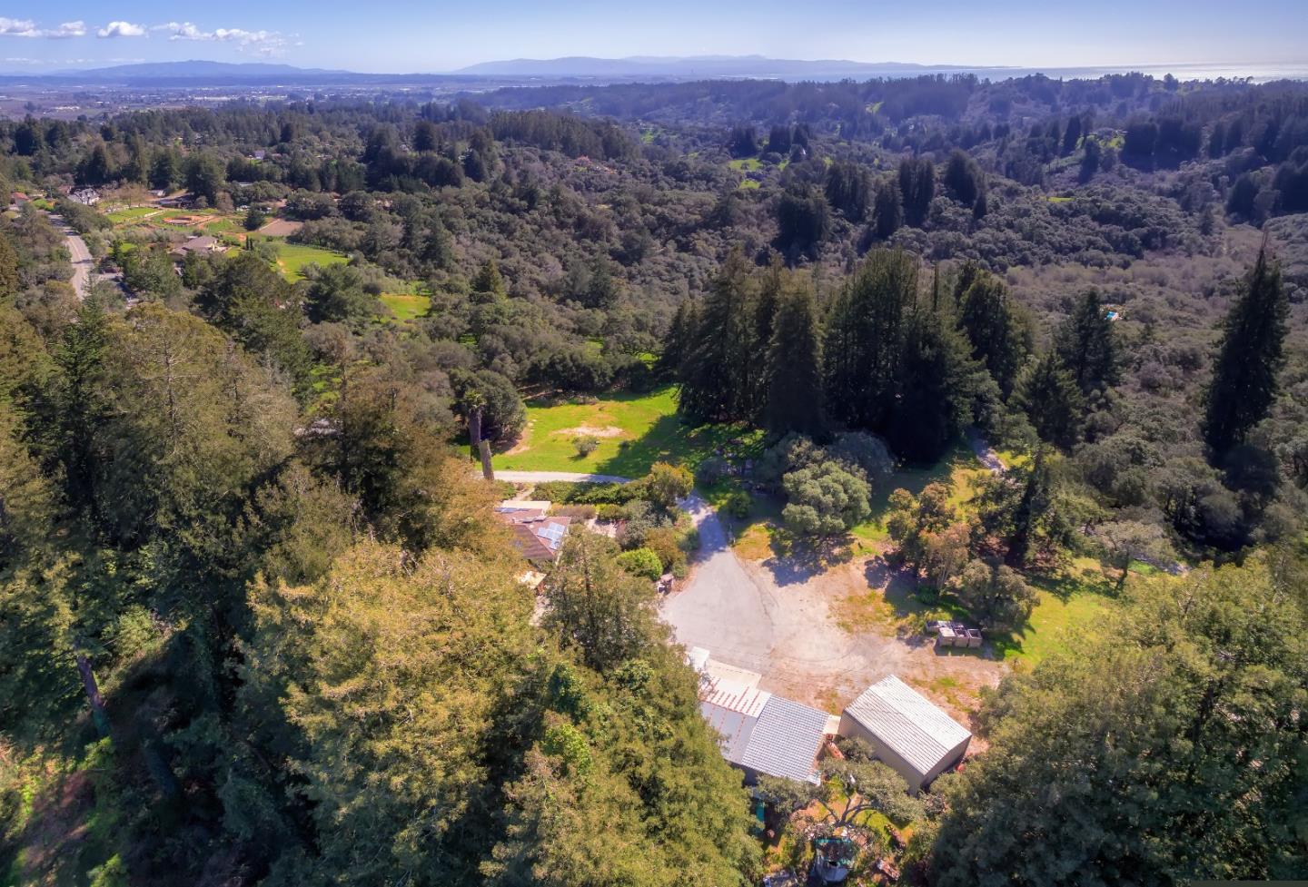 875 Calabasas Road Watsonville, CA 95076 - Photo 4 of 34 a view of a city with a lake