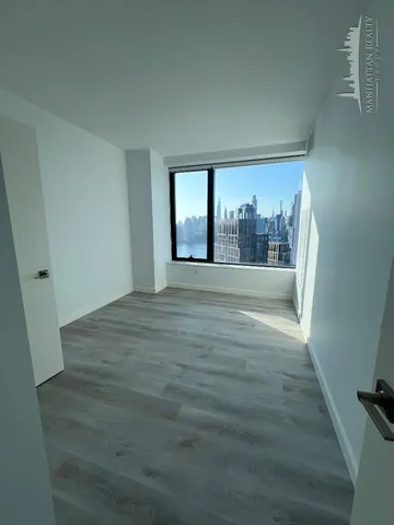 $6,288 | 77 Commercial Street, Unit 2908 | Greenpoint