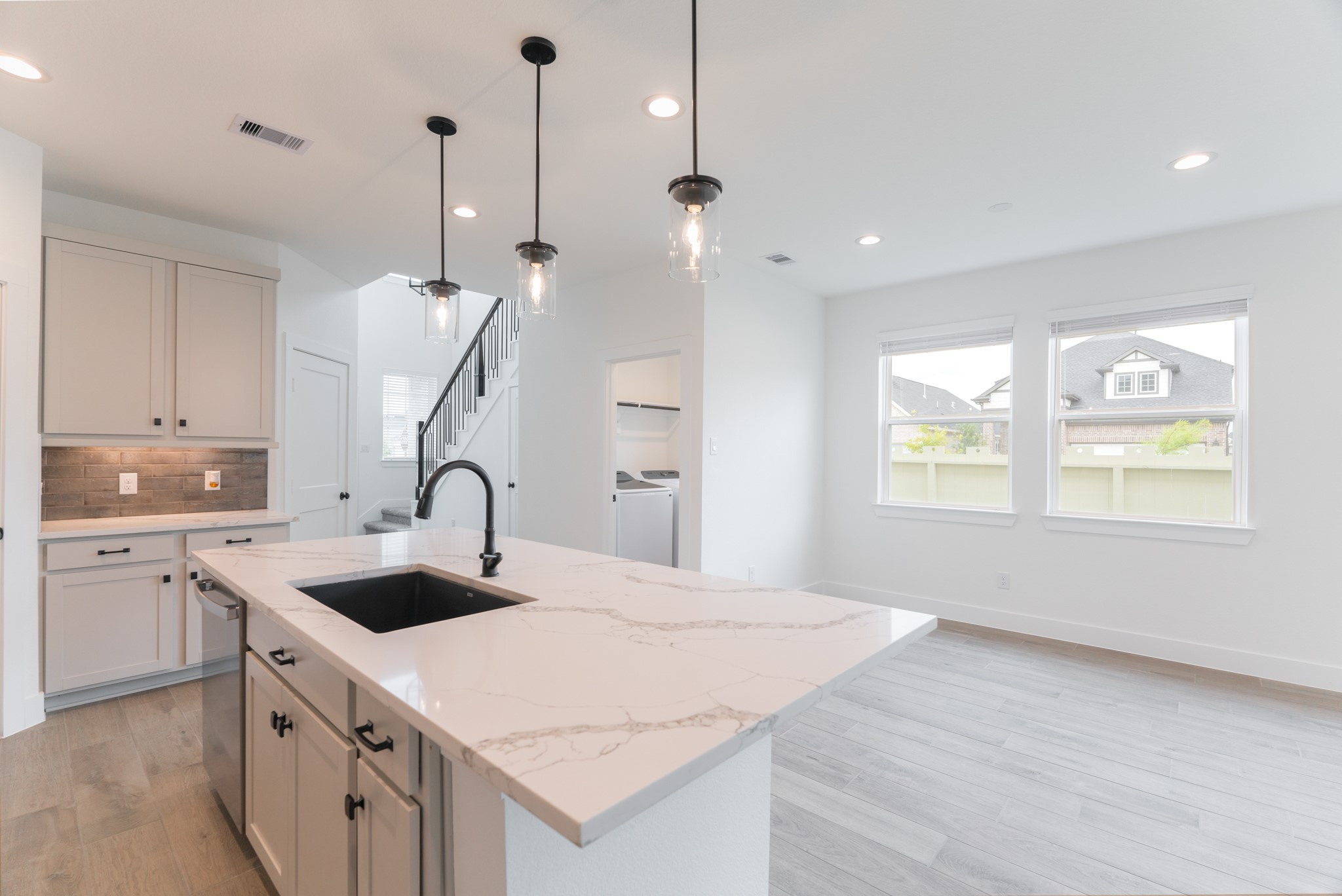 10528 Wild Rice Conroe, TX 77385 - Photo 7 of 32 Gallery Image 7