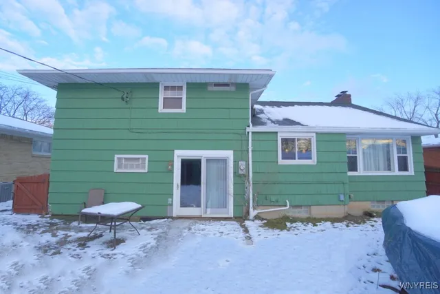 $343,000 | 104 Donna Lea Boulevard, Amherst, NY 14221