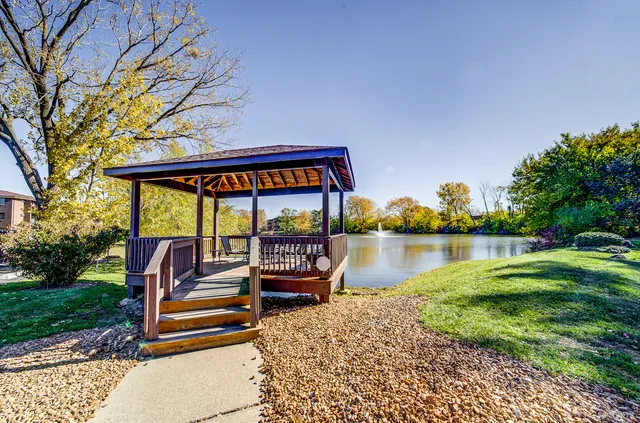 $209,900 | 7517 175th Street, Unit 331, Tinley Park, IL 60477