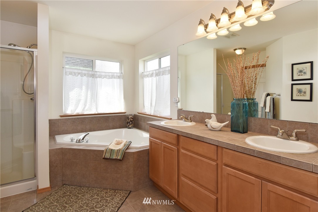 16312 1st Place West Bothell, WA 98012 - Photo 11 of 15