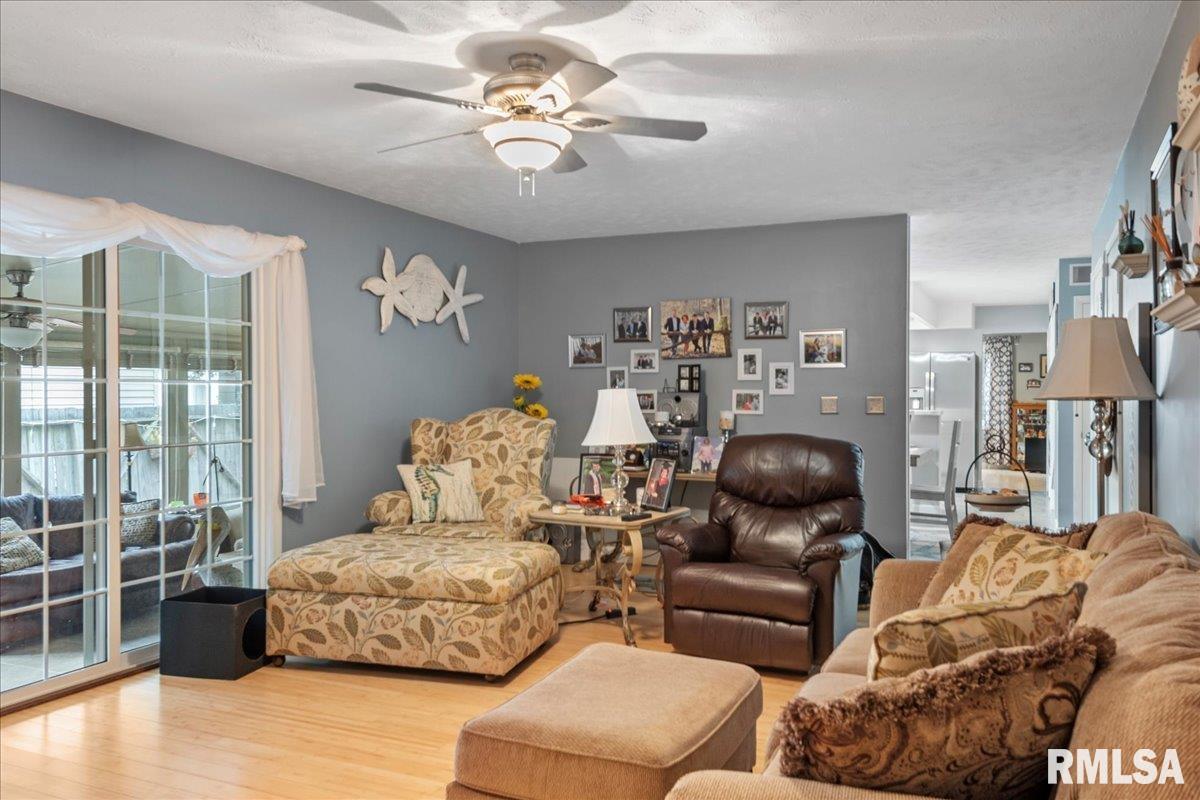 1 Golf Road Springfield, IL 62704 - Photo 20 of 37