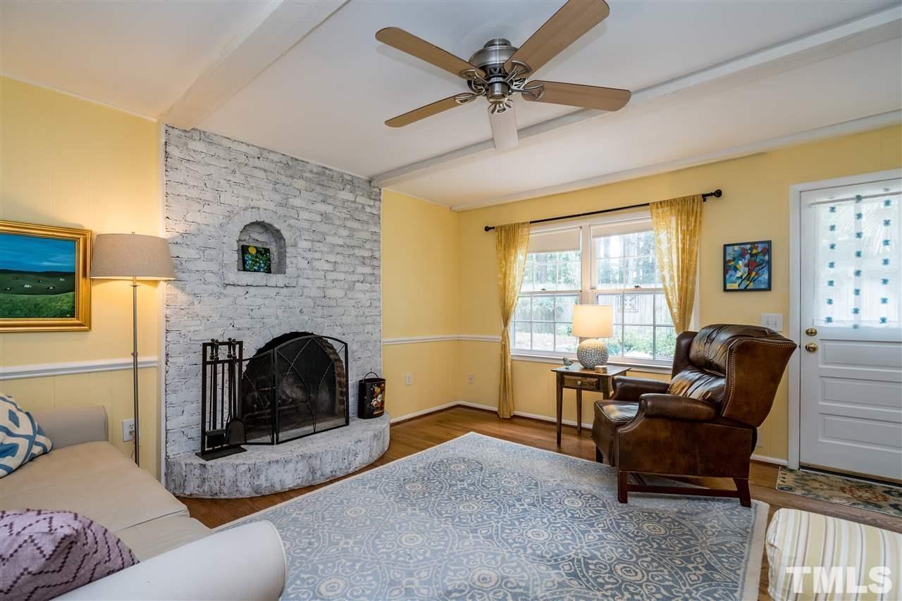 5604 Hawley Court Raleigh, NC 27609 - Photo 4 of 13 Photo #5