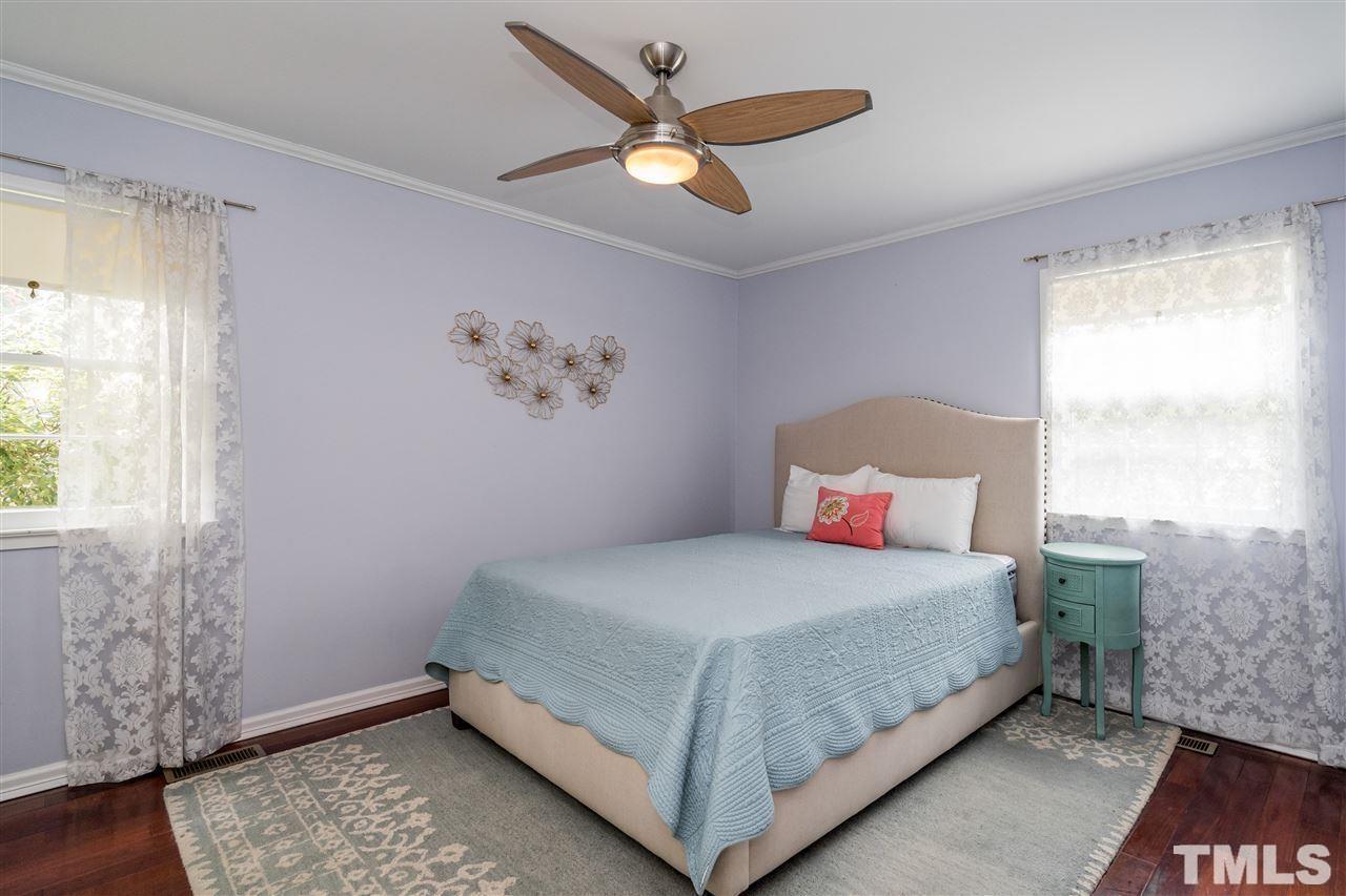 5604 Hawley Court Raleigh, NC 27609 - Photo 9 of 13 Photo #10